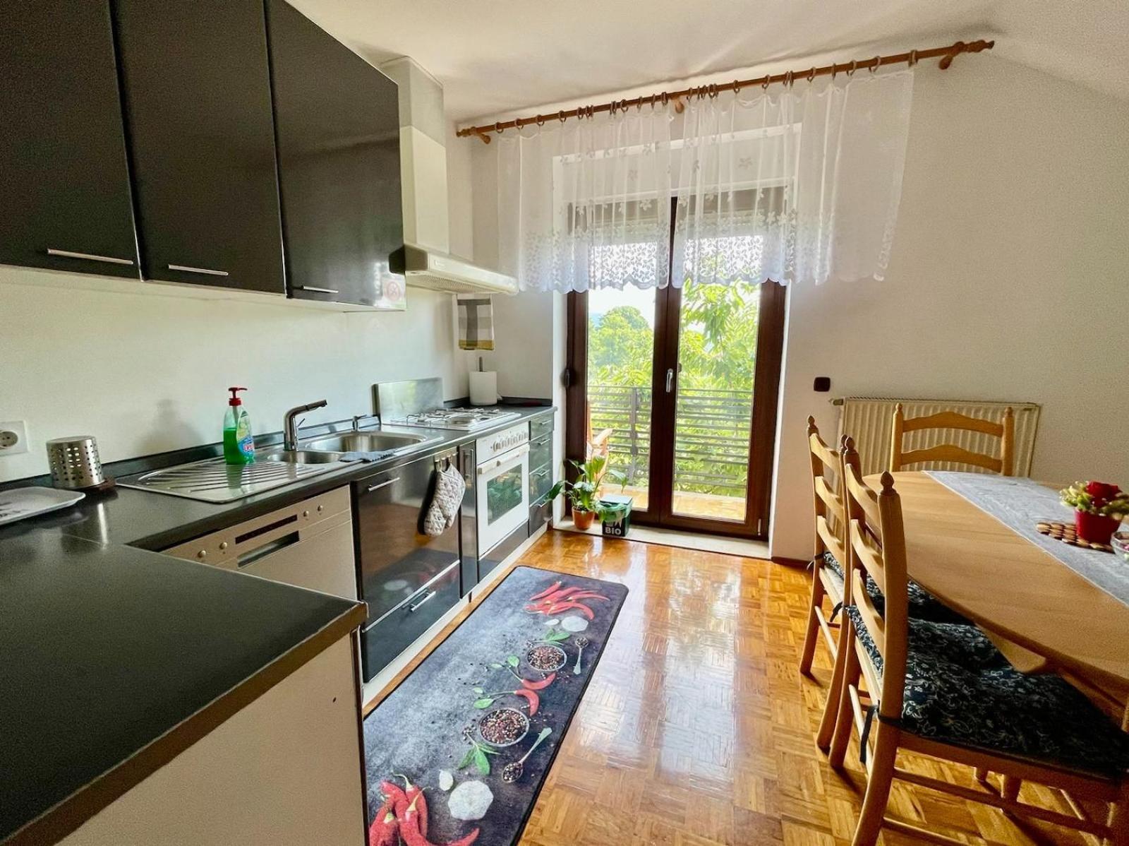 Prijeten Prostoren Apartma V Hisi Pivka Exteriér fotografie